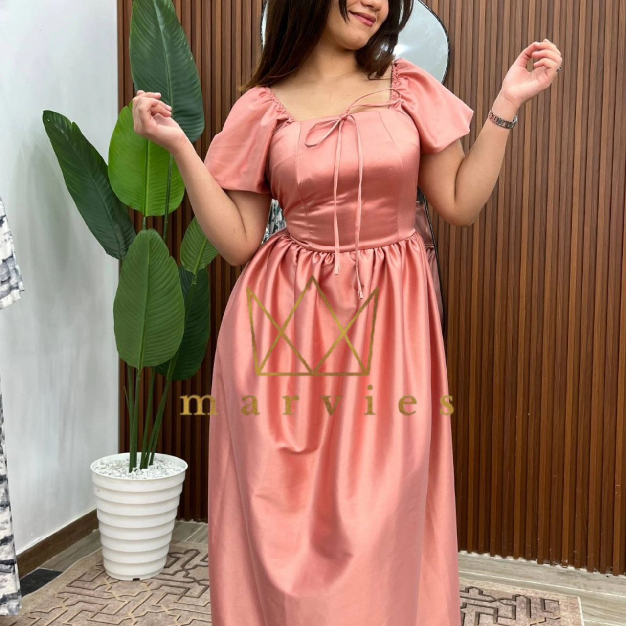 robe disneyللفخامة عنوان